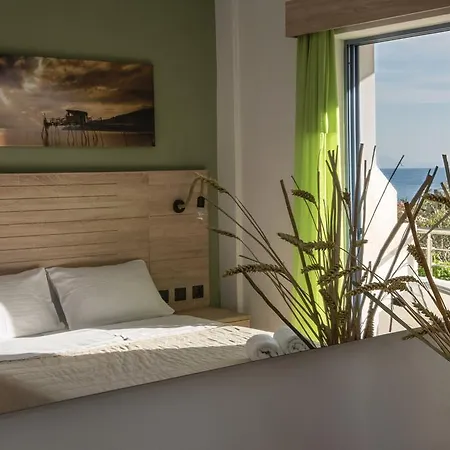 Sirene 4* Diakofti
