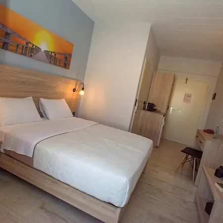 Sirene Hotel apartamentowy Diakofti