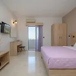 Ξενοδοχείο με διαμερίσματα Sirene Διακόφτι
