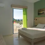Sirene Apartahotel 4*