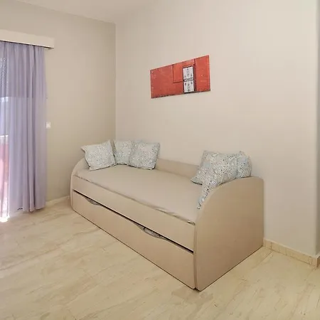 Sirene 4* Diakofti