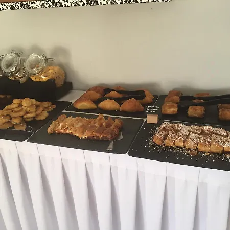 Sirene Ξενοδοχείο με διαμερίσματα Διακόφτι