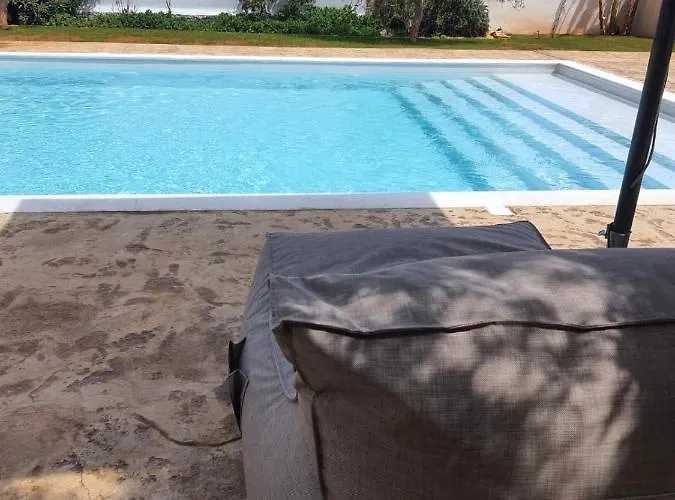 Sirene מלון דירות Diakofti